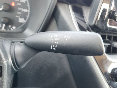 Used 2024 Toyota Corolla LE FWD image 25