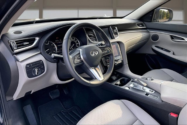 Used 2024 INFINITI QX50 Luxe FWD image 14