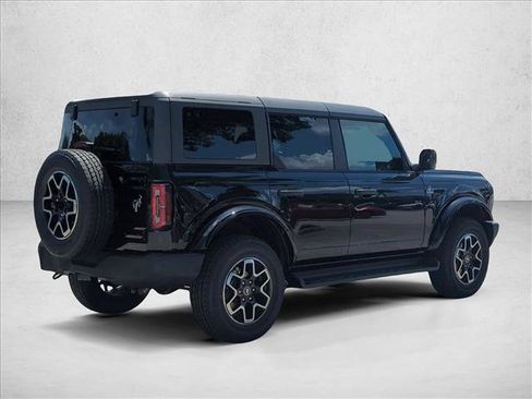 New 2026 Ford Bronco Outer Banks AWD/4WD image 2