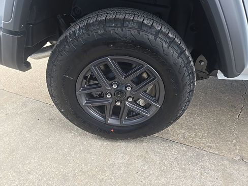 New 2026 Jeep Wrangler Unlimited Sport AWD/4WD image 22