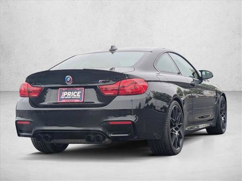 Used 2018 BMW M4 Coupe w/ Competition Package RWD image 5