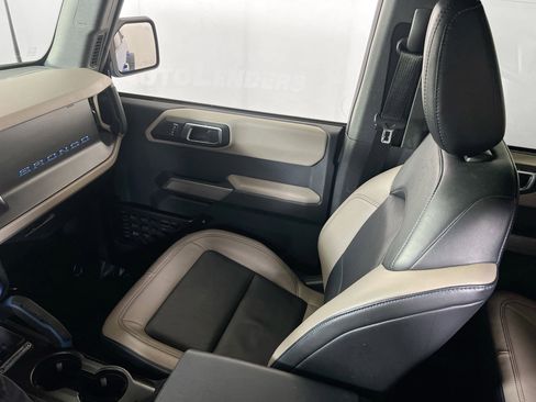 Used 2021 Ford Bronco Wildtrak image 23