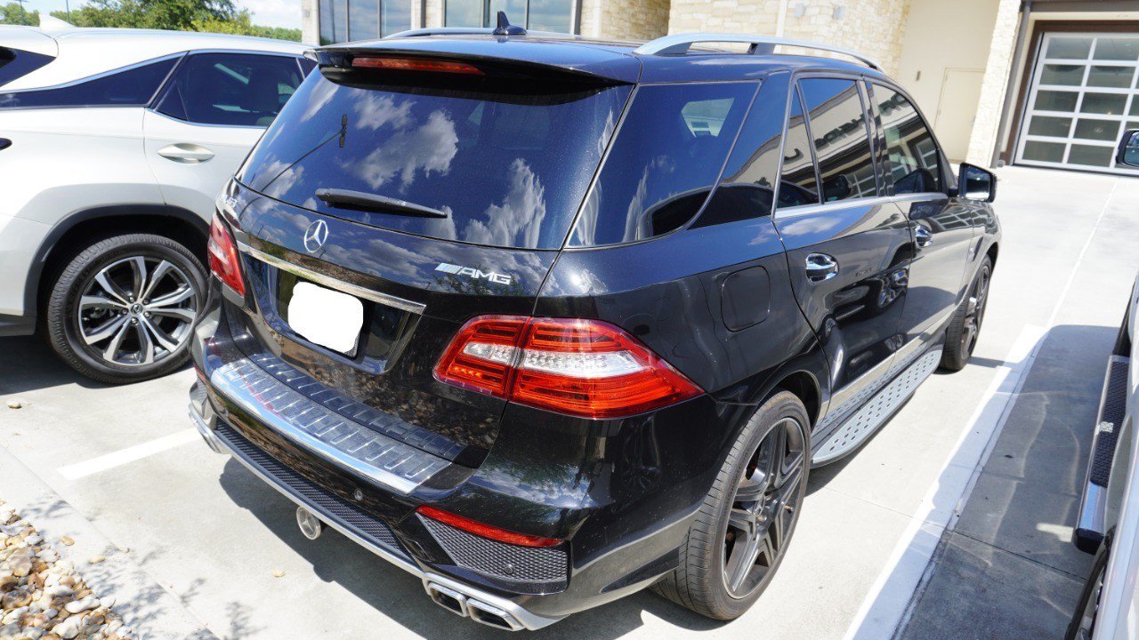 Used 2015 Mercedes-Benz ML 63 AMG 4MATIC image 5