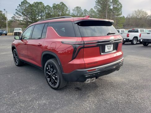 New 2026 Chevrolet Traverse LT w/ Midnight/Sport Edition image 3
