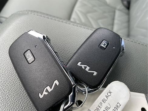 Used 2023 Kia Sportage X-Line AWD/4WD image 33