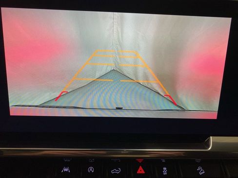 Used 2024 Chevrolet Silverado 1500 LT Trail Boss w/ Dark Appearance Package image 19