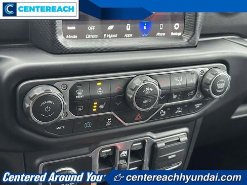 Used 2021 Jeep Wrangler Unlimited Rubicon 4xe w/ Cold Weather Group AWD/4WD image 26