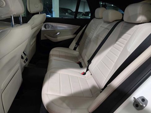 Used 2020 Mercedes-Benz E 450 4MATIC Wagon image 17