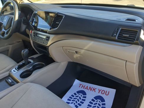 Used 2019 Honda Pilot EX image 31