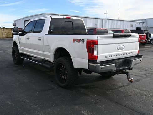 Used 2018 Ford F350 Lariat w/ Lariat Ultimate Package AWD/4WD image 6