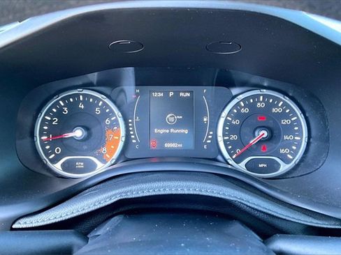 Used 2016 Jeep Renegade Sport w/ Power & Air Group image 12