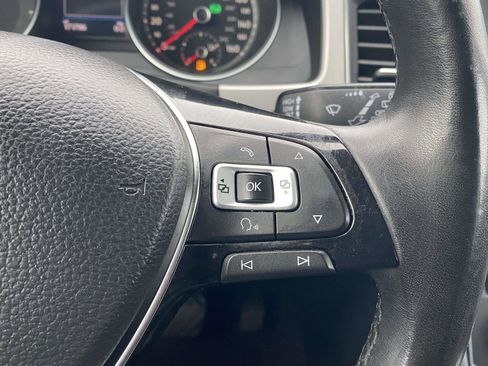 Used 2018 Volkswagen Atlas SE image 22