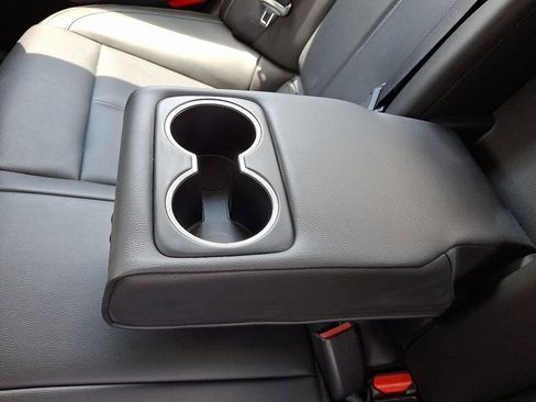 Used 2020 Genesis G70 2.0T image 12