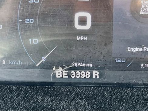 Used 2025 RAM ProMaster 2500 w/ U-Haul Equipment Group FWD image 12