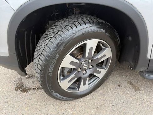 Used 2017 Honda Ridgeline RTL-T image 17
