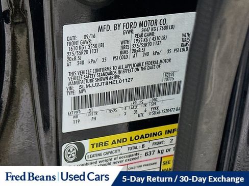 Used 2017 Lincoln Navigator Select AWD/4WD image 41