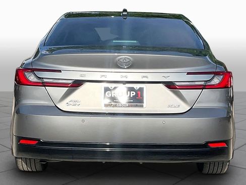 Used 2025 Toyota Camry XLE w/ Premium Plus Package AWD/4WD image 5