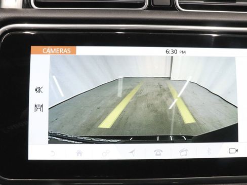 Used 2022 Land Rover Range Rover P525 Westminster Edition image 36