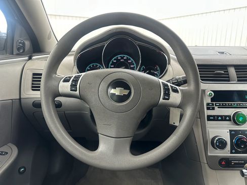 Used 2010 Chevrolet Malibu LS image 18