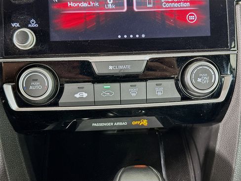 Used 2020 Honda Civic Sport image 21