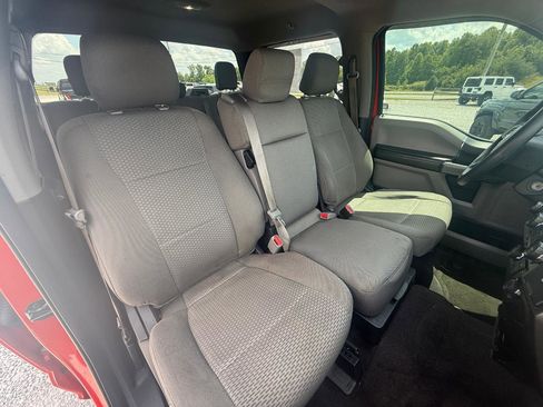 Used 2016 Ford F150 XLT AWD/4WD image 6