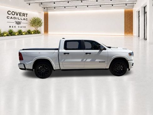 Used 2025 RAM 1500 Limited AWD/4WD image 16