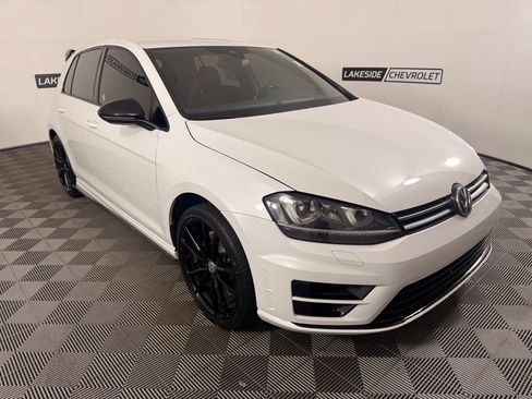 Used 2017 Volkswagen Golf R 4-Door AWD/4WD image 8