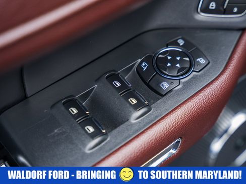 Used 2024 Ford Expedition Limited image 41