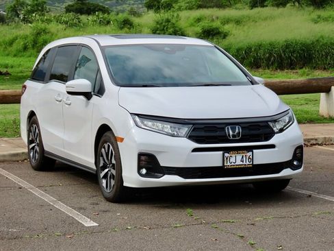 Used 2025 Honda Odyssey EX-L image 4