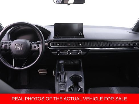 Used 2024 Honda Civic Sport image 5