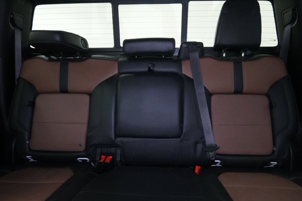 Used 2021 Chevrolet Silverado 1500 High Country w/ LPO, Dark Essentials Package AWD/4WD image 22