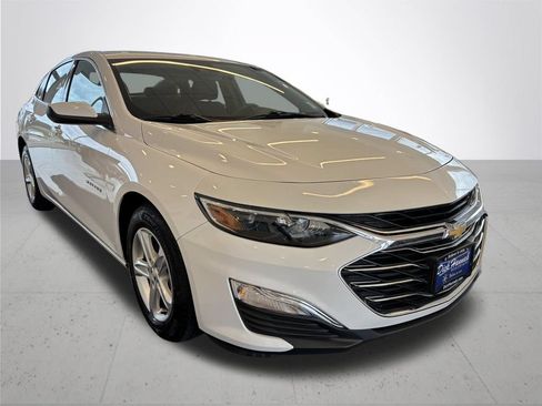 Used 2020 Chevrolet Malibu LS w/ Driver Confidence Package II FWD image 5