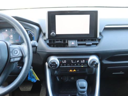 Used 2025 Toyota RAV4 LE image 16