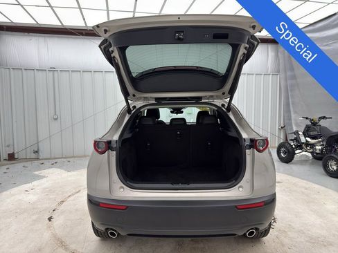 Used 2023 MAZDA CX-30 AWD 2.5 S w/ Premium Package image 12
