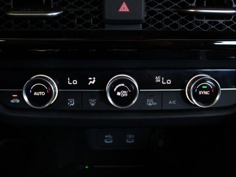 Certified 2025 Acura ADX FWD image 22