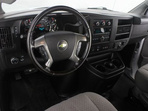 Used 2016 Chevrolet Express 3500 LT w/ LT Preferred Equipment Group image 5