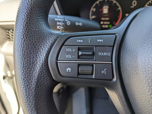 Used 2023 Honda CR-V EX image 37