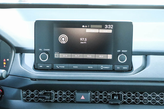 Used 2025 Honda Accord LX image 15