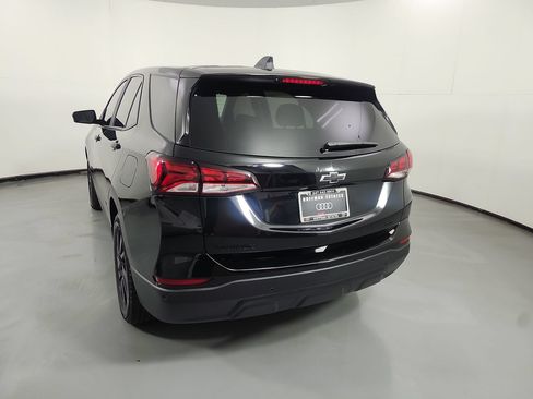 Used 2023 Chevrolet Equinox LS w/ LS Convenience Package AWD/4WD image 32