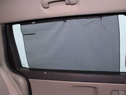 Used 2016 Kia Sedona LX w/ LX Convenience Package image 27