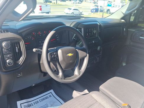 Used 2025 Chevrolet Silverado 2500 Custom w/ Custom Convenience Package AWD/4WD image 13
