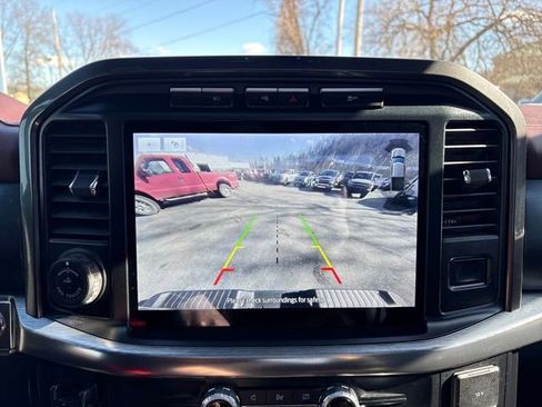 Used 2022 Ford F150 Lariat w/ Equipment Group 502A High image 16