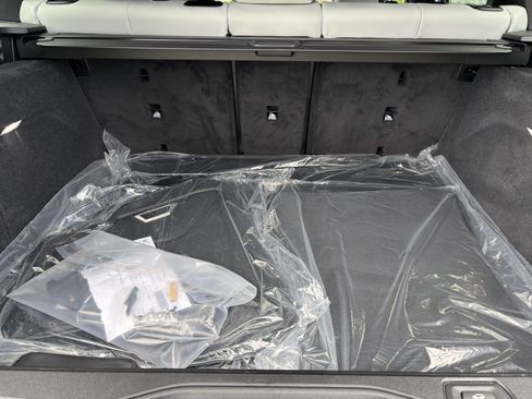 Used 2026 BMW X5 sDrive40i w/ M Sport Package image 35