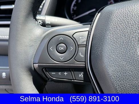 Used 2024 Toyota Camry SE FWD image 13