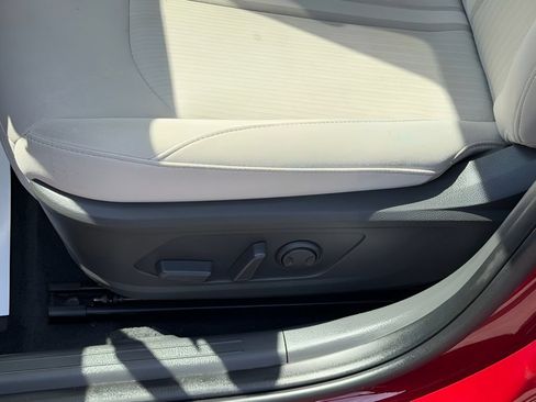 Used 2025 Hyundai Sonata SEL FWD image 18