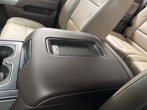 Used 2017 Chevrolet Silverado 1500 LTZ Z71 w/ LTZ Plus Package image 29