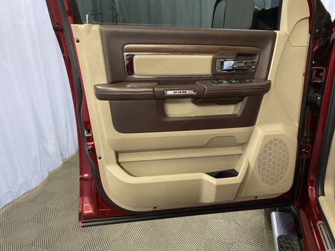 Used 2015 RAM 1500 Laramie w/ Convenience Group image 11