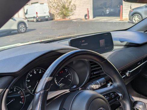 Used 2024 MAZDA MAZDA3 s image 14