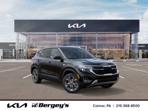 Certified 2026 Kia Seltos LX FWD image 9