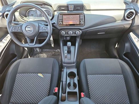 Used 2024 Nissan Versa S FWD image 15
